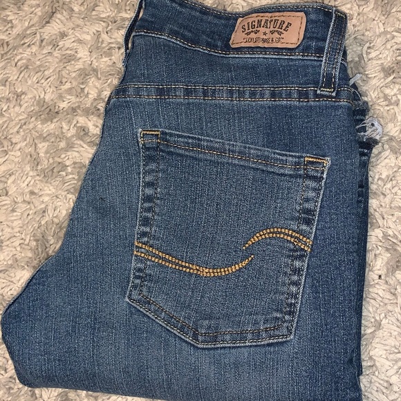 Signature Levi’s modern fit non hem bottoms - Picture 5 of 6